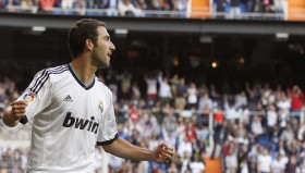 亚博体育-纳达尔爆冷击败阿森纳，回归赛场引爆全场！